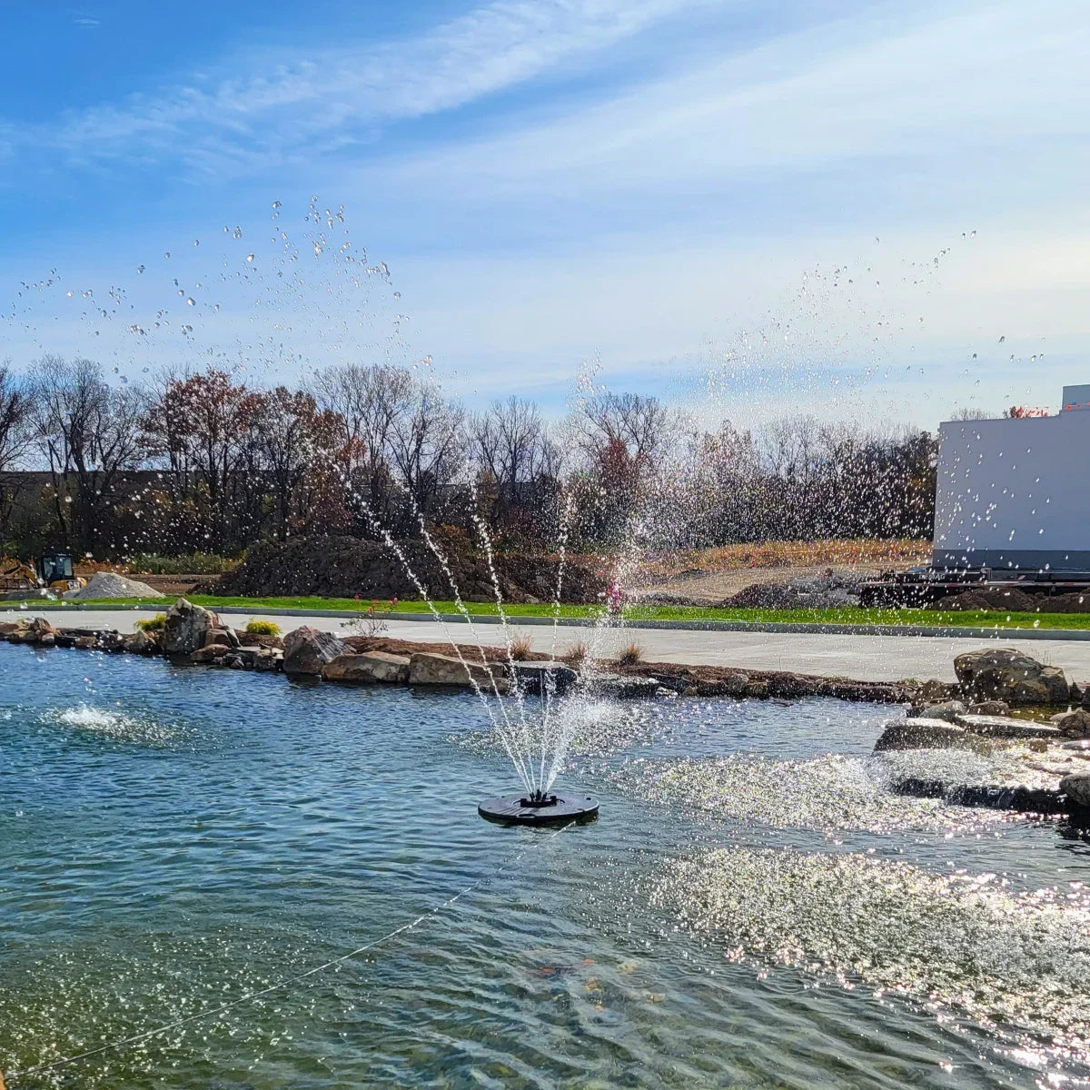 HALF OFF PONDS 1/2 Floating Fountain | 100 foot Cord | 9 Patterns | Surface Aeration for Ponds | AQF6100-100