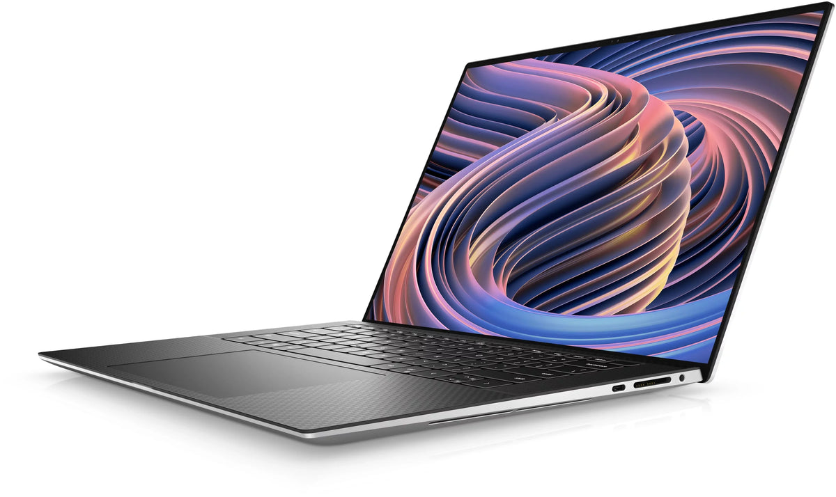 Restored XPS 9520 Mobile pc (2022) 15.6" HD+ Core i7 - 4TB SSD - 64GB RAM - RTX 3050 14 Cores @ 4.7 GHz - 12th Gen CPU (Refurbished)