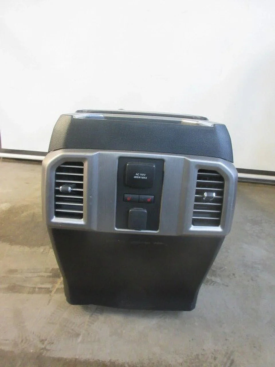Pre-Owned 15-16 Ford F150 Interior Floor Center Console Assembly w/Floor Shifter OEM LKQ (Good)