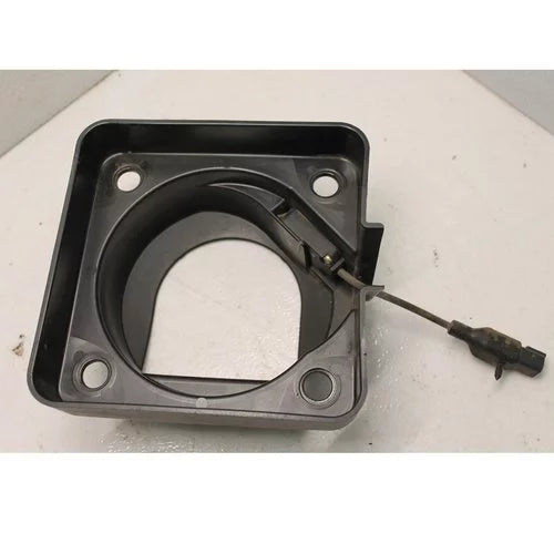 Pre-owned Speed Sensor Cover fits John Deere S760 S650 S780 S670HM S660 S550 S670 S690 9570 STS 9770 STS S680 S690HM 9870 STS S770 S790 S680HM 9670 STS